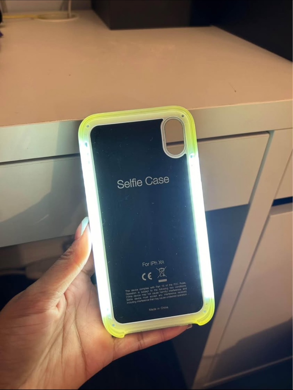 Selfie Case Light-Up Phone Case for iPhone XR - Neon Yellow Rechargeable